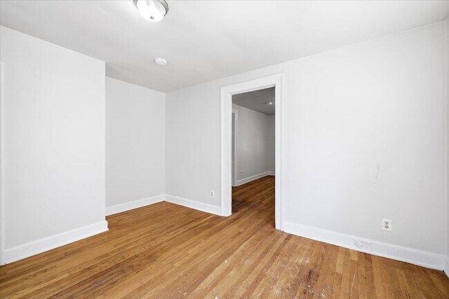 Foto del edificio - 650 Alleghany Ave