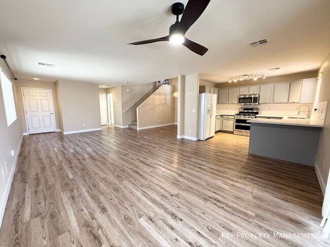 Foto del edificio - 2613 Pinerock St