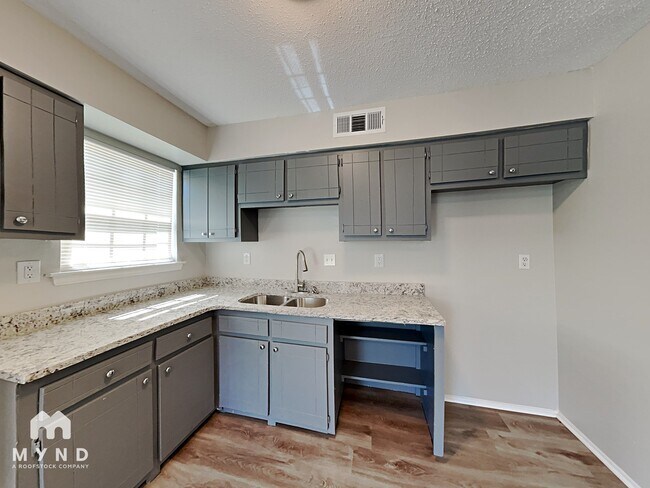 Foto del edificio - 3763 Rainford Dr