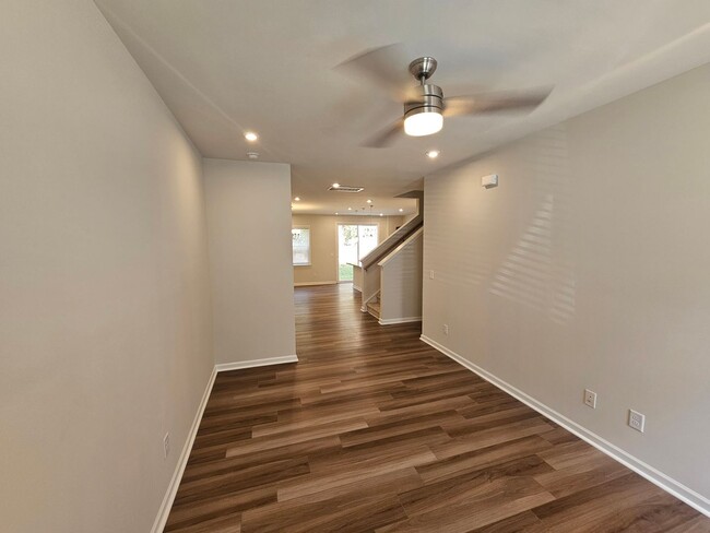 Building Photo - Brand New Townhome in North Charlotte. Min...