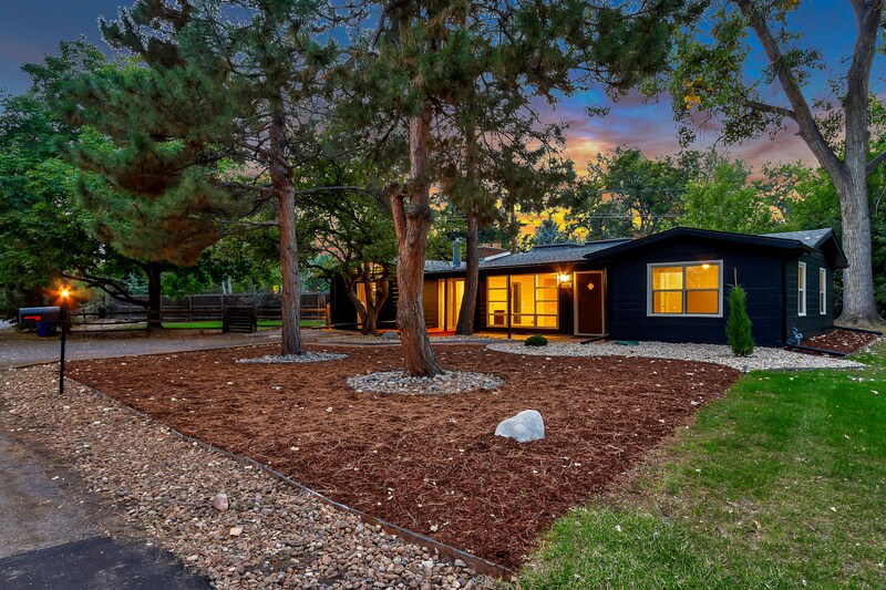 Primary Photo - 8845 W Frances Pl