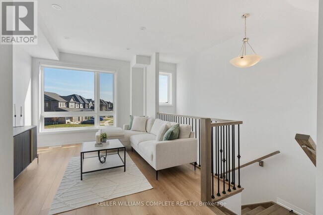 Photo du bâtiment - 55 Tom Brown Dr