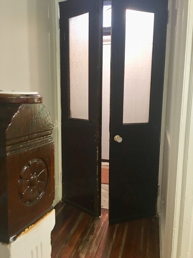 Building Photo - Beautiful 3-Bedroom Townhouse in North Phi...