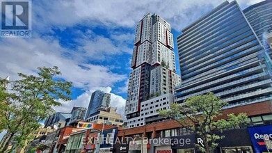 Building Photo - 318 Richmond St W
