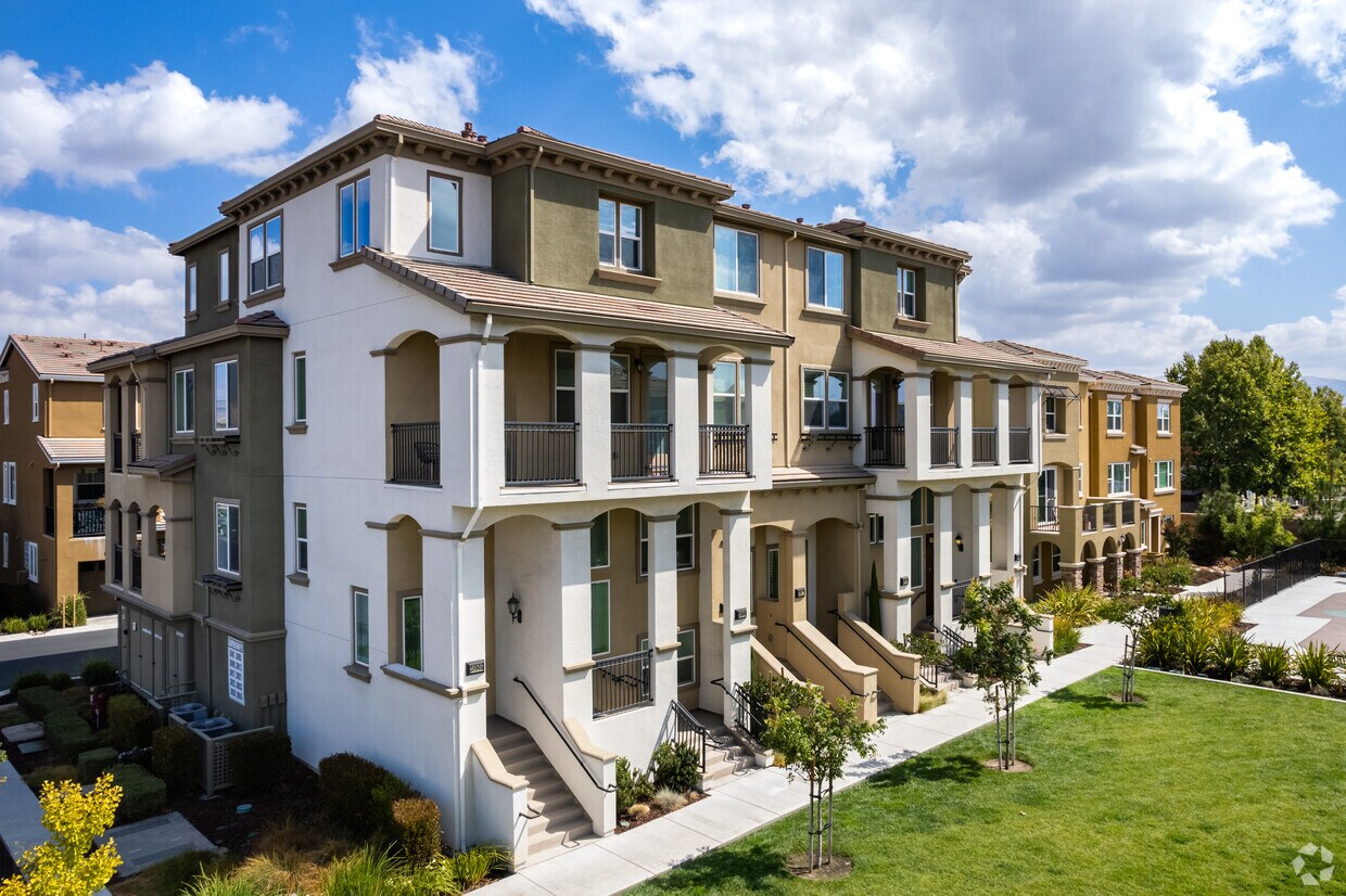 Prima Townhomes for Rent Newark, CA