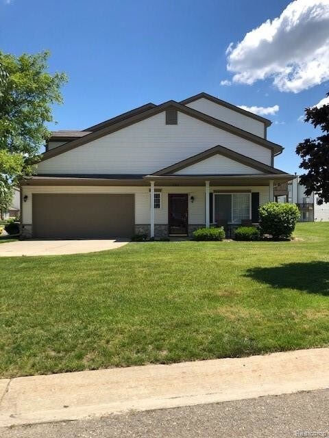 Building Photo - 262 Oak Ridge Dr