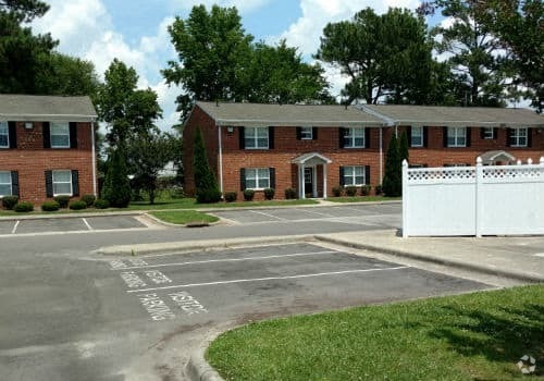Building Photo - Tyler Run II