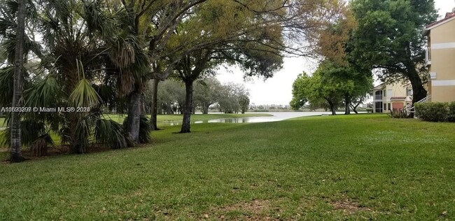 Foto del edificio - 2350 NW 33rd St