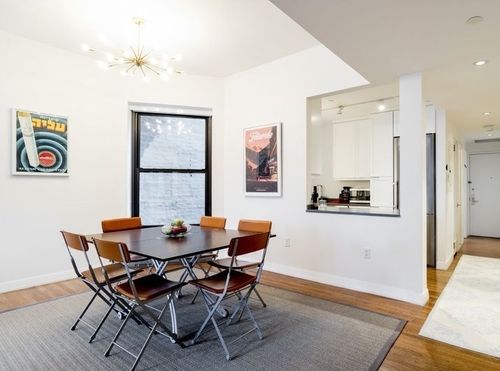 Foto del edificio - 442 W 20th St