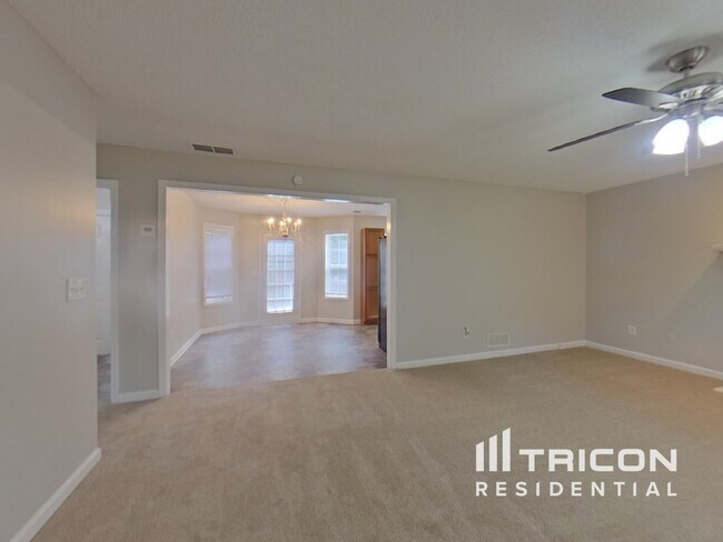 Building Photo - 51 Delane Dr