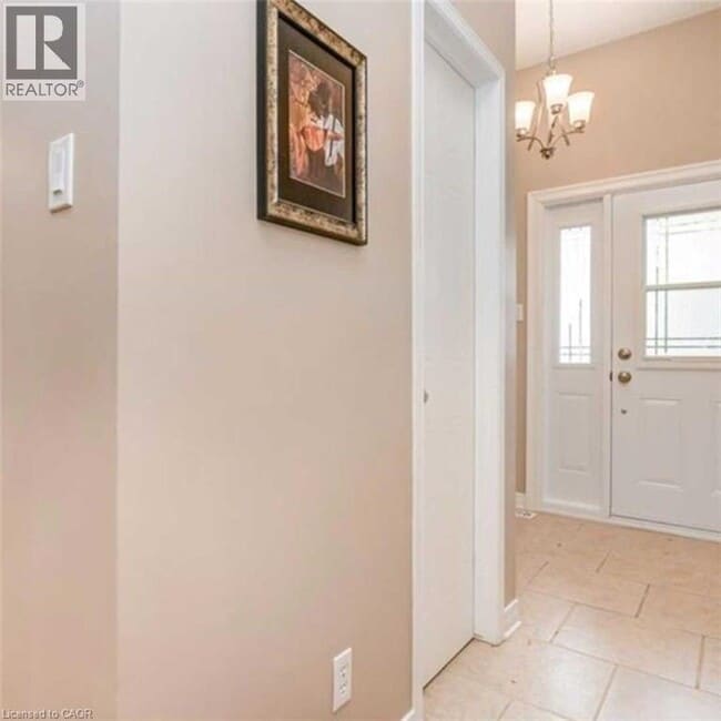 Photo du bâtiment - 6154 Arbourwood Dr