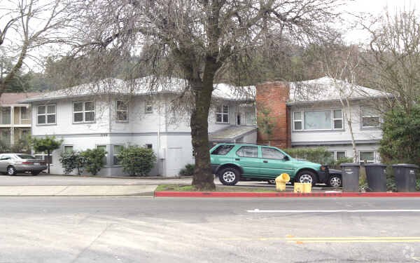 Building Photo - 1155 Sir Francis Drake Blvd
