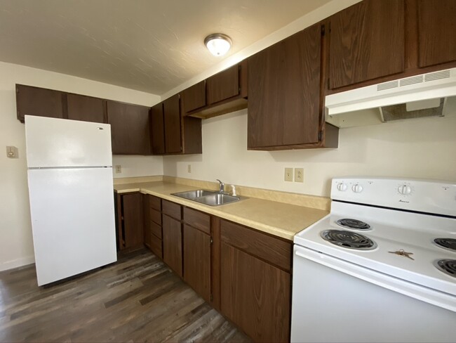 1011 East Ave North - Apartments in Onalaska, WI | Apartments.com