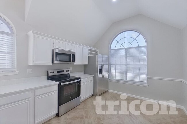 Foto del edificio - 10224 Long Rifle Dr