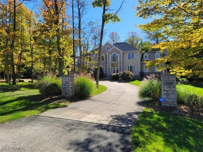Building Photo - 4466 Forest Brooke Ct N