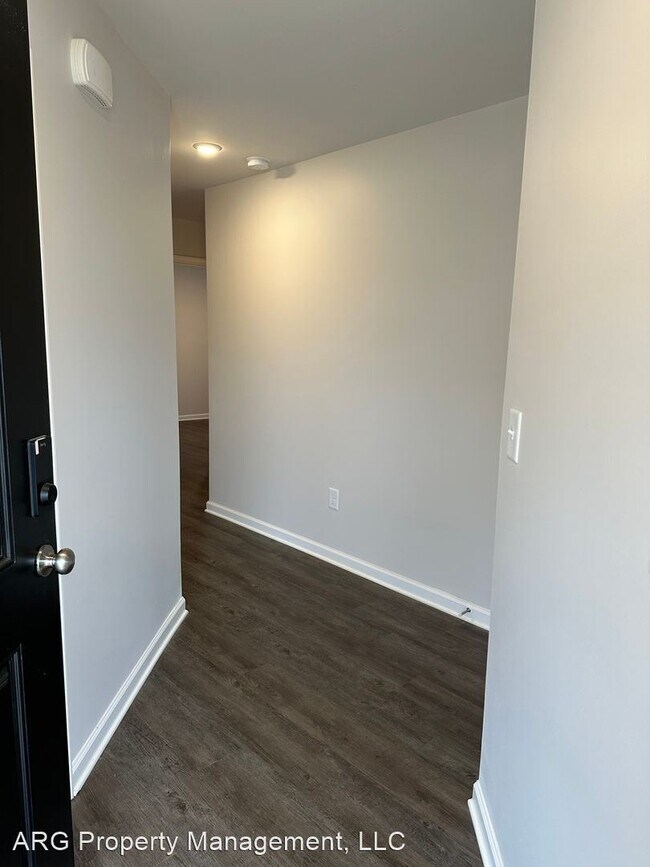 Building Photo - 4 br, 2 bath House - 2122 Kilpatrick Lane