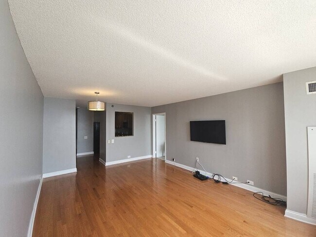 Foto del edificio - 474 N Lake Shore Dr