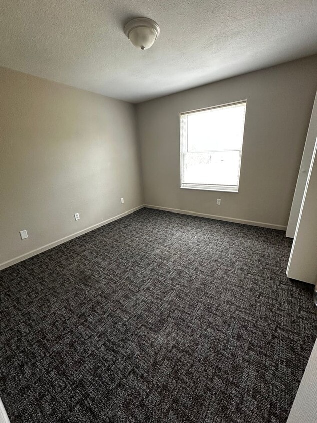 Building Photo - 5208 Collier Ct