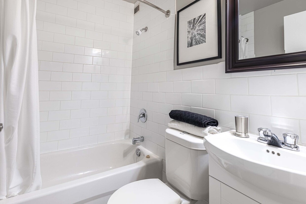 Bathroom - The Brighton