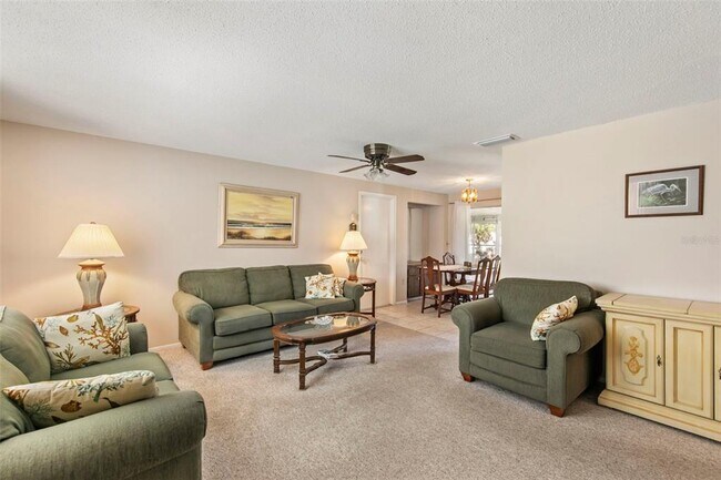 Building Photo - 105 Algiers Dr