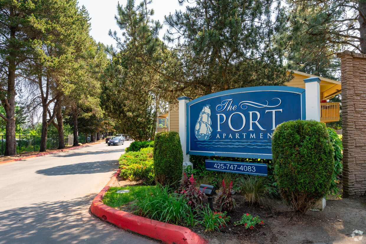 Primary Photo - The Port Apartments