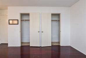 Foto del edificio - 8405 Wilcrest Dr