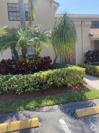 Building Photo - 6682 Montego Bay Blvd