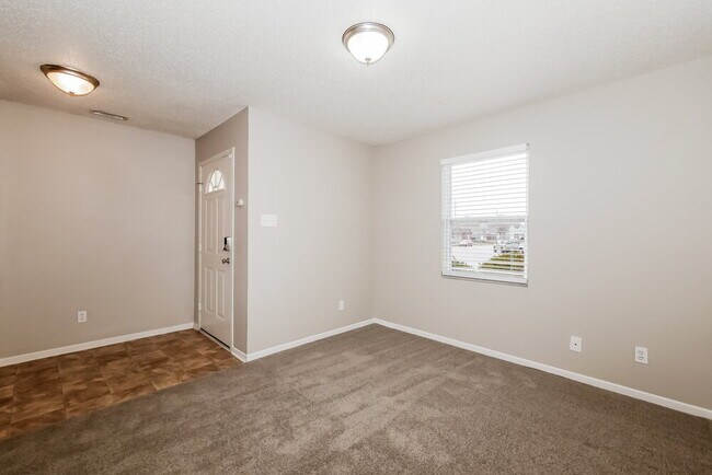 Building Photo - 2069 Prairie Sky Ln