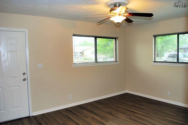 Foto del edificio - 5105 Inlet Dr