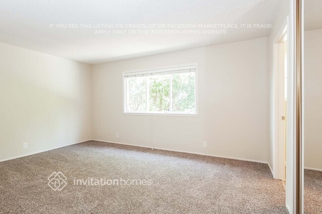 Building Photo - 361 Inverness Dr