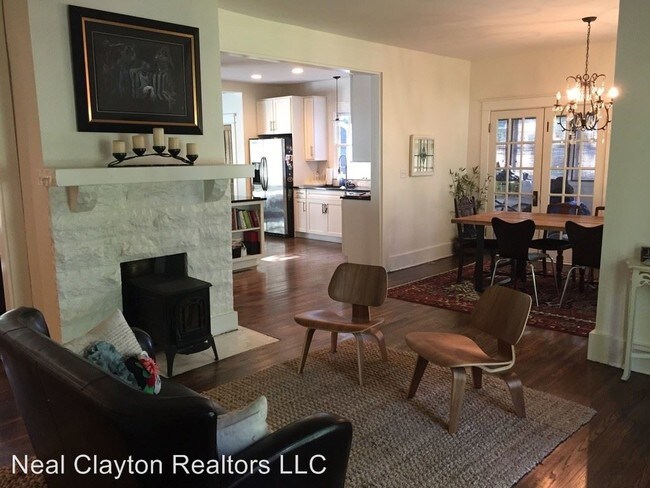 Building Photo - 4 br, 3.5 bath House - 2529 Fairfax Ave