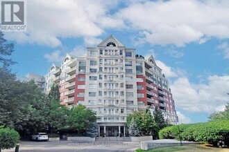 Building Photo - 18-818 Concorde Pl