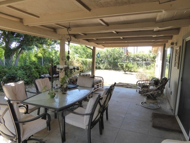 Foto del edificio - Charming Adobe Ranch Style Home