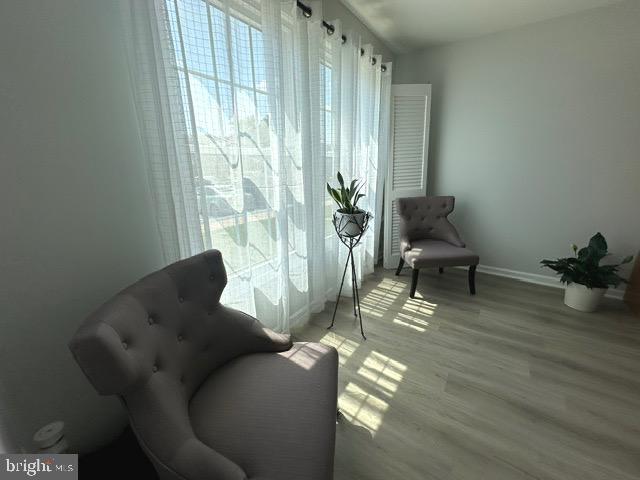Foto del edificio - 8852 Teakwood Ct