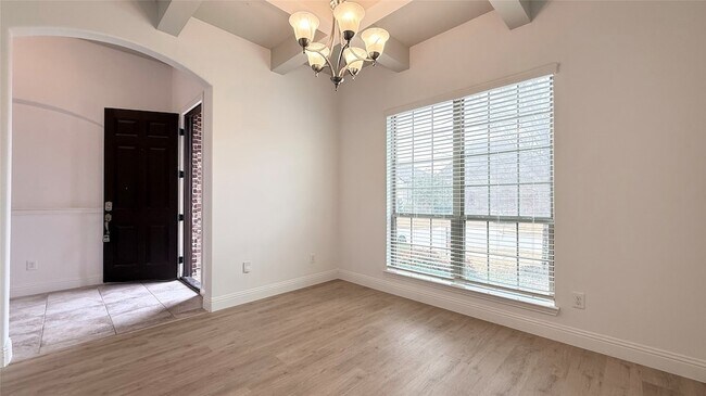 Foto del edificio - 2720 Inn Kitchen Wy