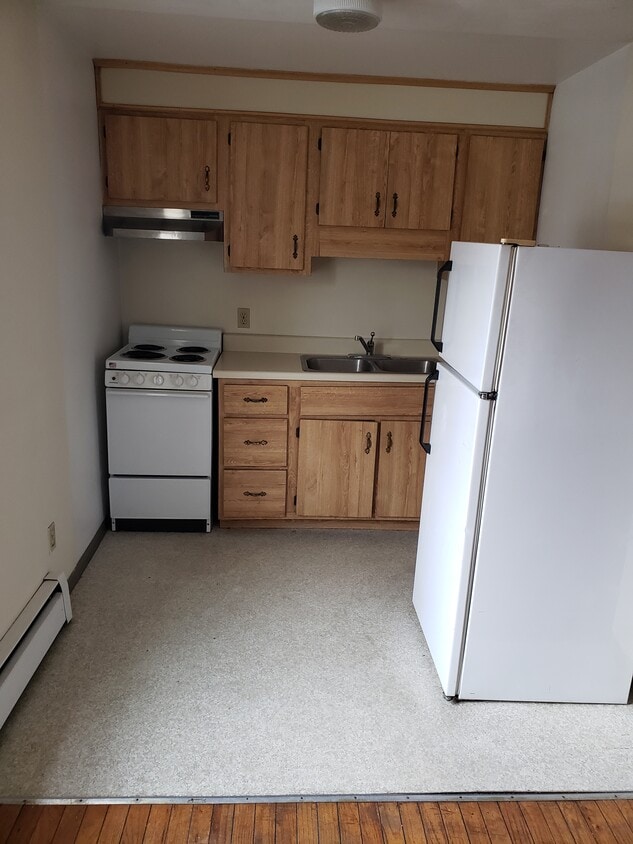 Foto principal - 123 W Nittany Ave