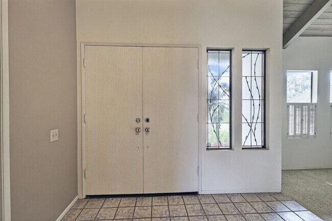 Foto del edificio - 5BR; 3BA Pool Home with Stunning Views in ...