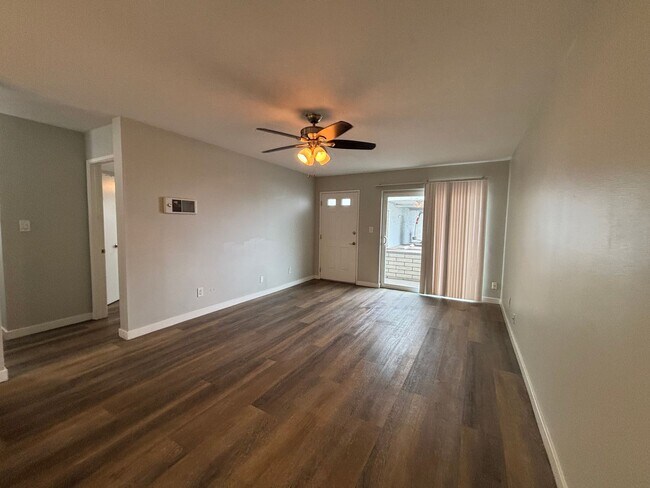 Foto del edificio - ***Move in special 1/2 off 1st months rent...
