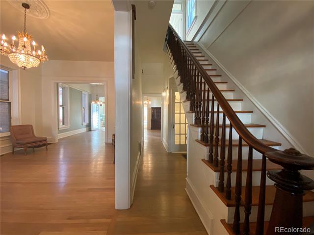Foto del edificio - 2112 Glenarm Pl