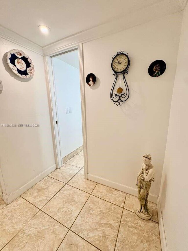 Foto del edificio - 20500 W Country Club Dr