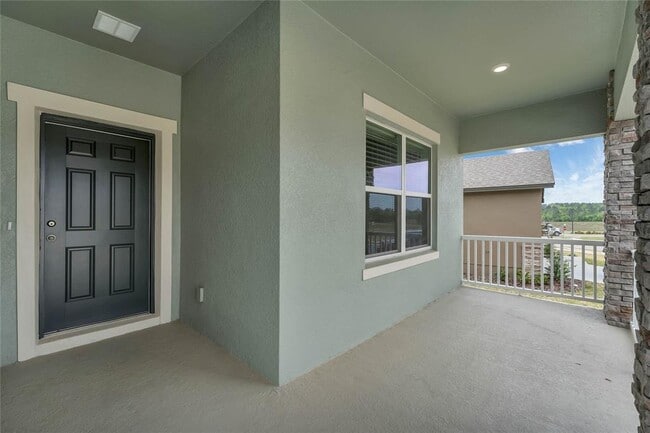 Building Photo - 2062 Gold Dust Dr