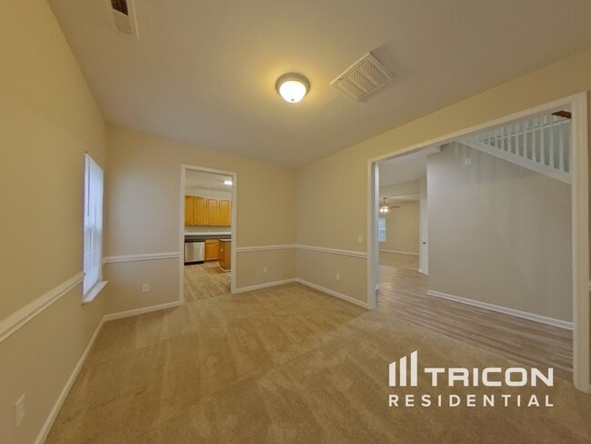 Building Photo - 3830 Pauline Ln