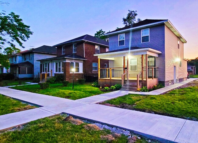 Foto del edificio - 708 Vermont St