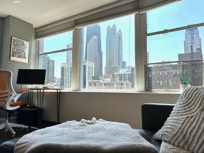 Foto del edificio - 30 E Elm St