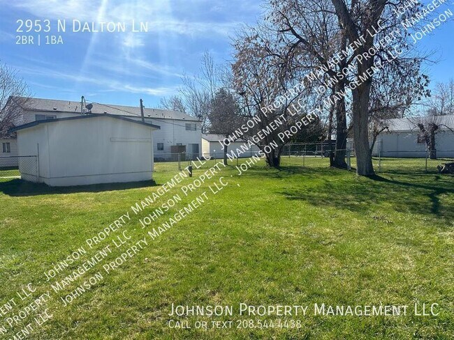 Foto del edificio - 2953 N Dalton Ln