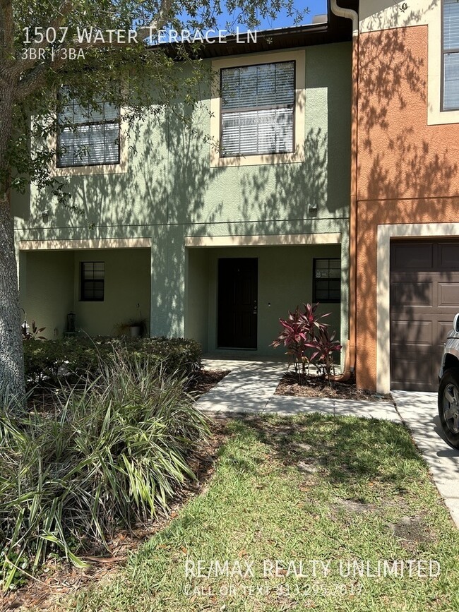 Foto del edificio - 1507 Water Terrace Ln Brandon 33511