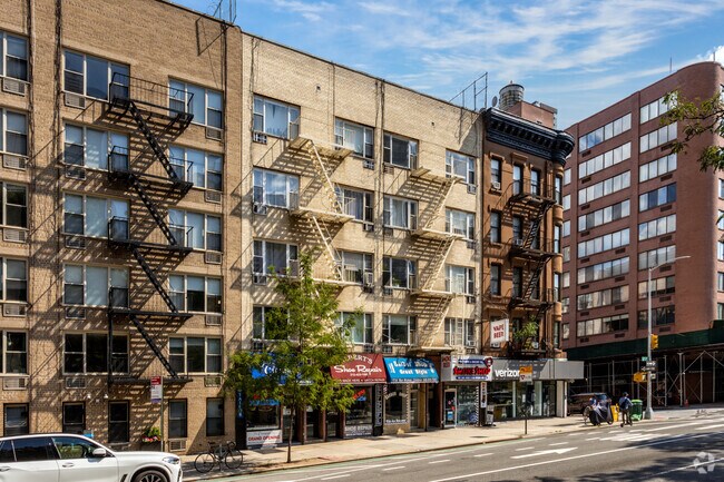 Building Photo - 1734-1736 2nd Ave