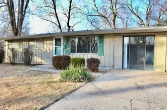 Building Photo - 8504 E 93 Pl