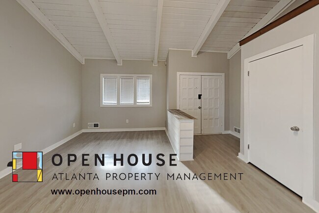 Building Photo - 3263 Holly Mill Run, Marietta