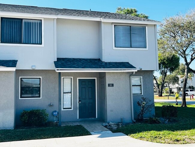 Foto del edificio - 101 Shoreview Dr